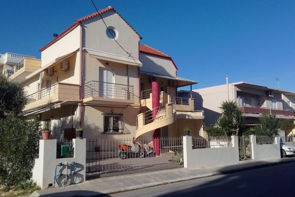חאניה Cozy New Apartments Nea Chora מראה חיצוני תמונה